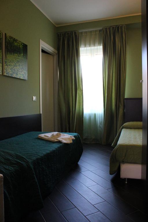 B&B Fanzago Μπέργκαμο Δωμάτιο φωτογραφία