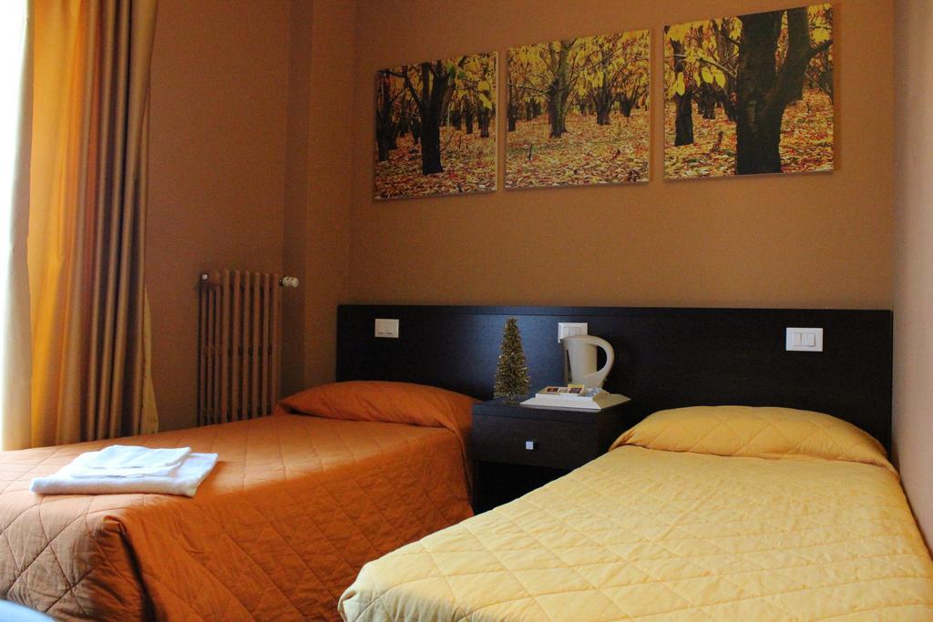 B&B Fanzago Μπέργκαμο Δωμάτιο φωτογραφία